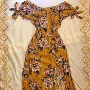 Maxi floral off shoulder dress